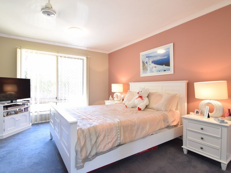 9 Bexley Place, Helensvale QLD 4212