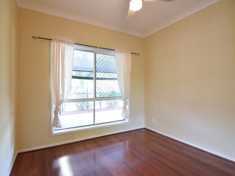 35 Corringle Close, Helensvale QLD 4212