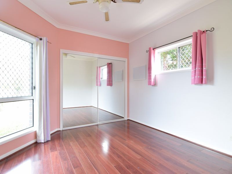 35 Corringle Close, Helensvale QLD 4212