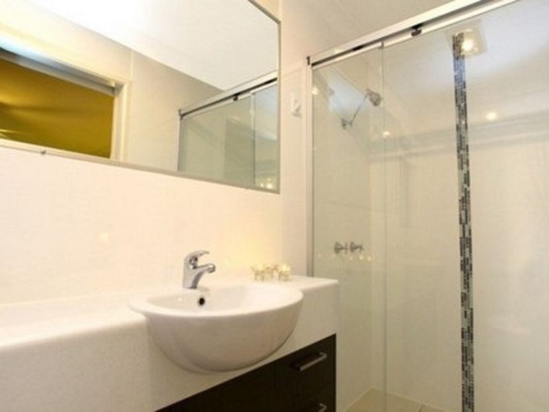 20 Ashford Road, Helensvale QLD 4212