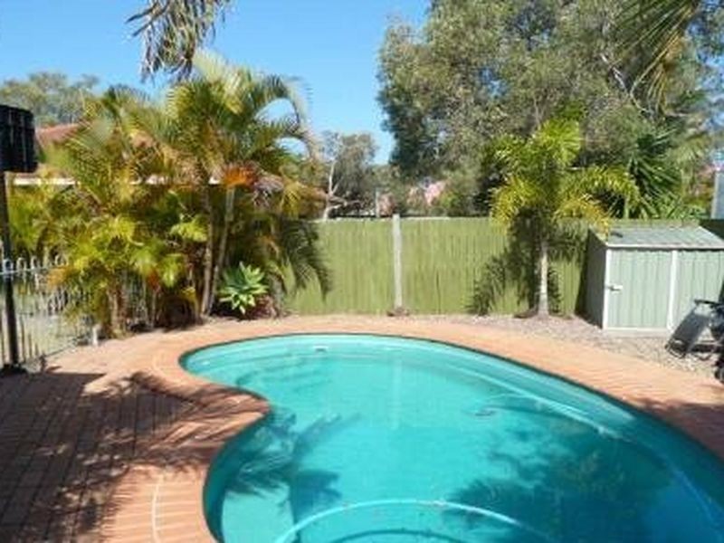 171 Monterey Keys Drive, Helensvale QLD 4212