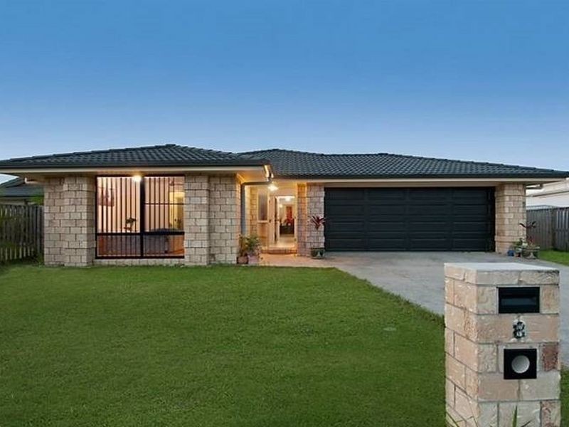 8 Ansett Way, Upper Coomera QLD 4209