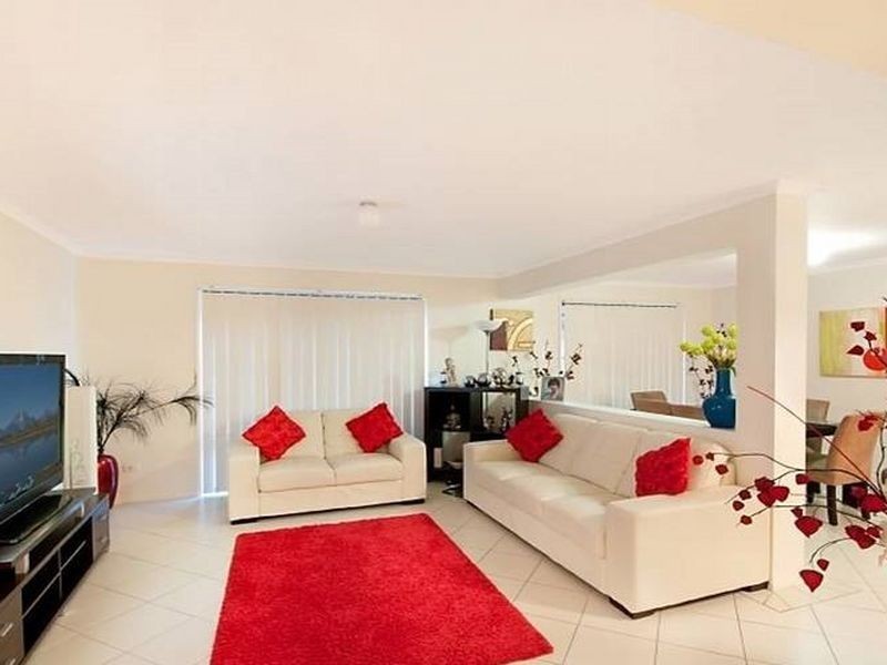 8 Ansett Way, Upper Coomera QLD 4209