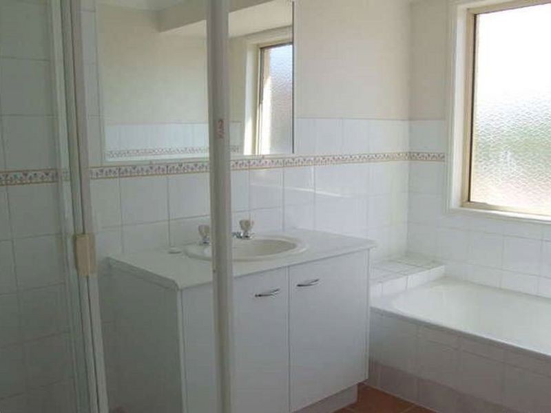 22 Hillgrove Court, Oxenford QLD 4210