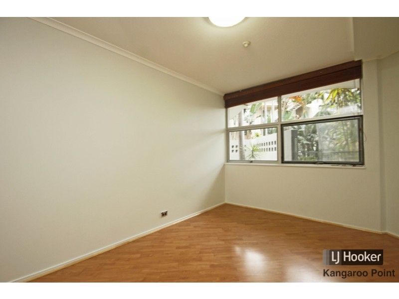 2/55 Thorn Street, Kangaroo Point QLD 4169