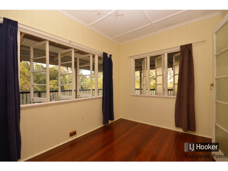 37 Gaffney Street, Carina QLD 4152