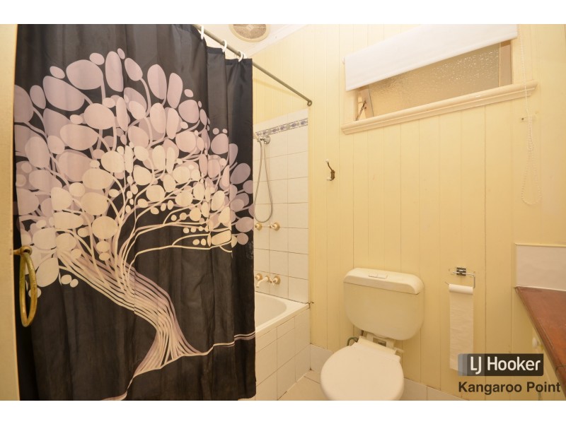 37 Gaffney Street, Carina QLD 4152