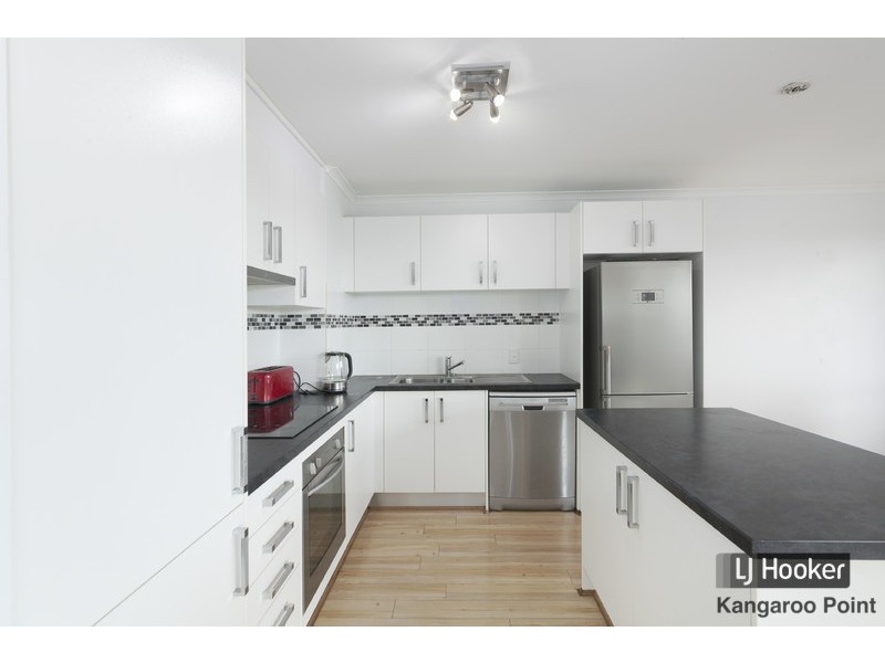 13/89 Thorn Street, Kangaroo Point QLD 4169