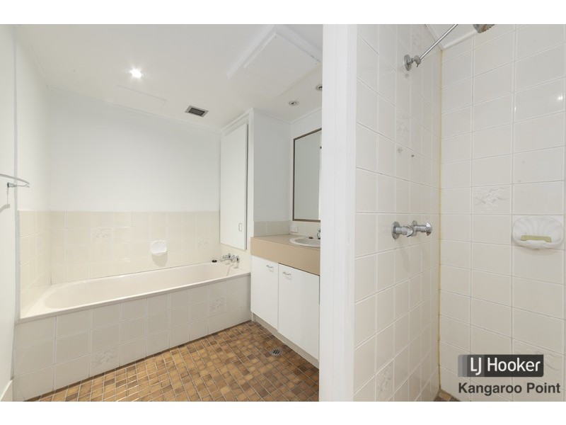 13/89 Thorn Street, Kangaroo Point QLD 4169