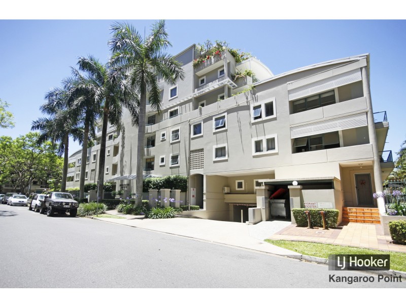 8/10 Goodwin Street, Kangaroo Point QLD 4169