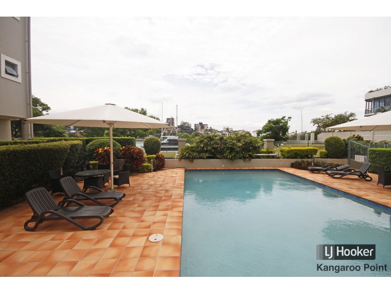 8/10 Goodwin Street, Kangaroo Point QLD 4169