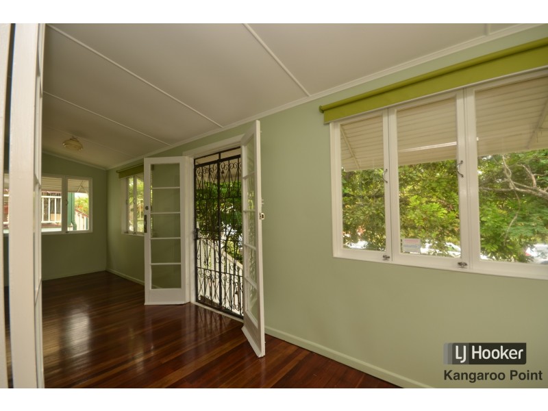 22 Geelong Street, East Brisbane QLD 4169