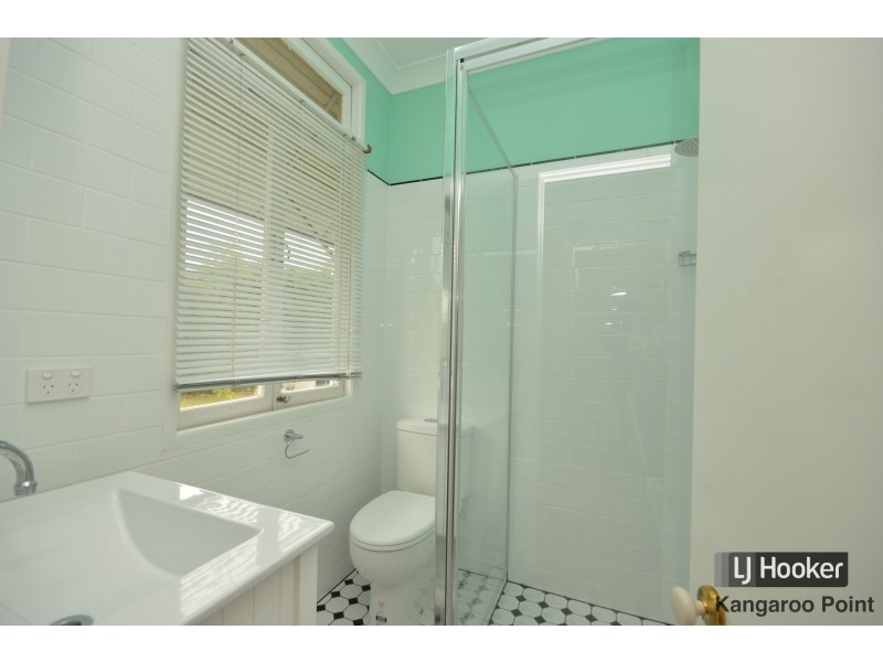 22 Geelong Street, East Brisbane QLD 4169