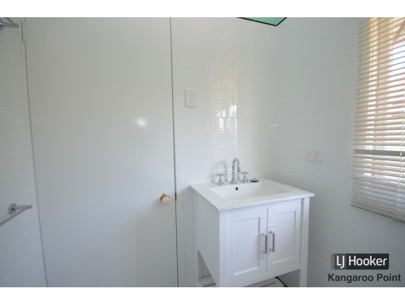 22 Geelong Street, East Brisbane QLD 4169