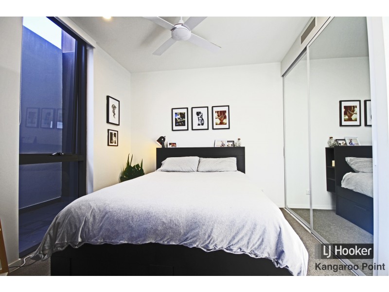 208/18 Duke Street, Kangaroo Point QLD 4169