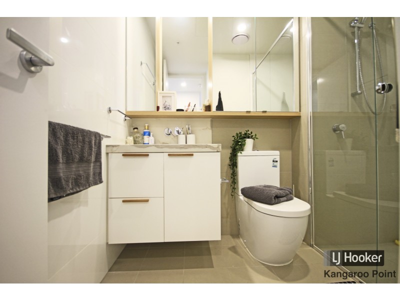 208/18 Duke Street, Kangaroo Point QLD 4169