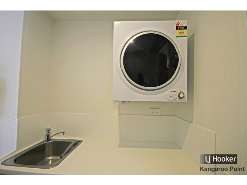 208/18 Duke Street, Kangaroo Point QLD 4169