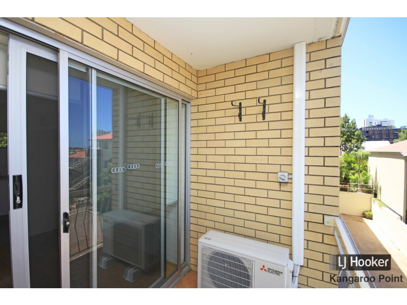 4/19 Wilton Street, Woolloongabba QLD 4102