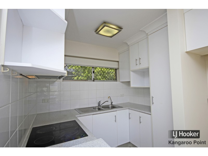 4/19 Wilton Street, Woolloongabba QLD 4102