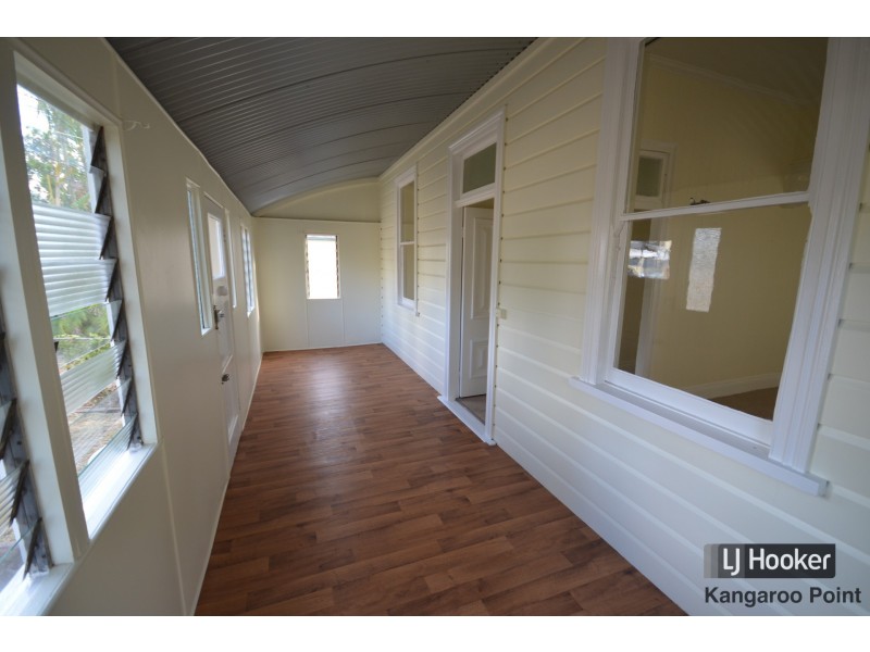 22 Elfin Street, East Brisbane QLD 4169