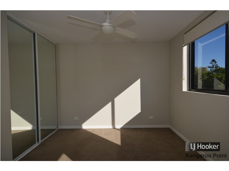 10/450 Main Street, Kangaroo Point QLD 4169