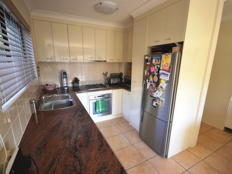 3/15 Eskgrove Street, East Brisbane QLD 4169