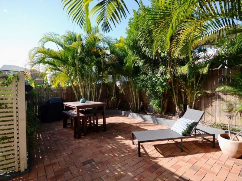 3/15 Eskgrove Street, East Brisbane QLD 4169