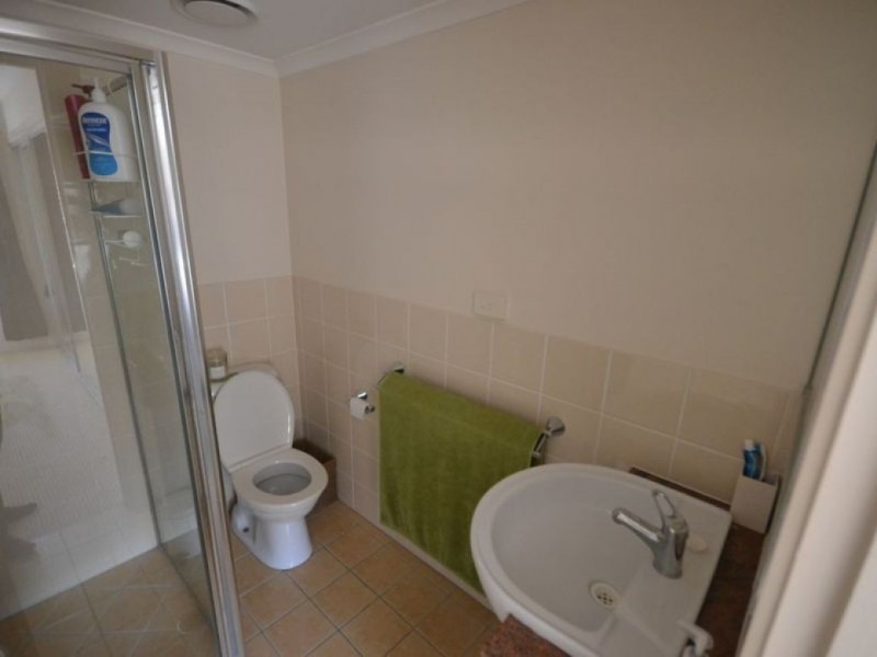 3/15 Eskgrove Street, East Brisbane QLD 4169