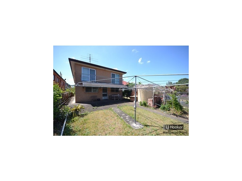 15 Carl Street, Woolloongabba QLD 4102