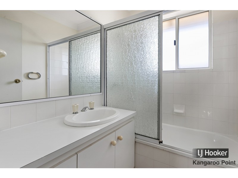 6/7 Derby Street, Coorparoo QLD 4151