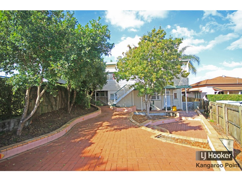 17 Letchworth Road, Coorparoo QLD 4151