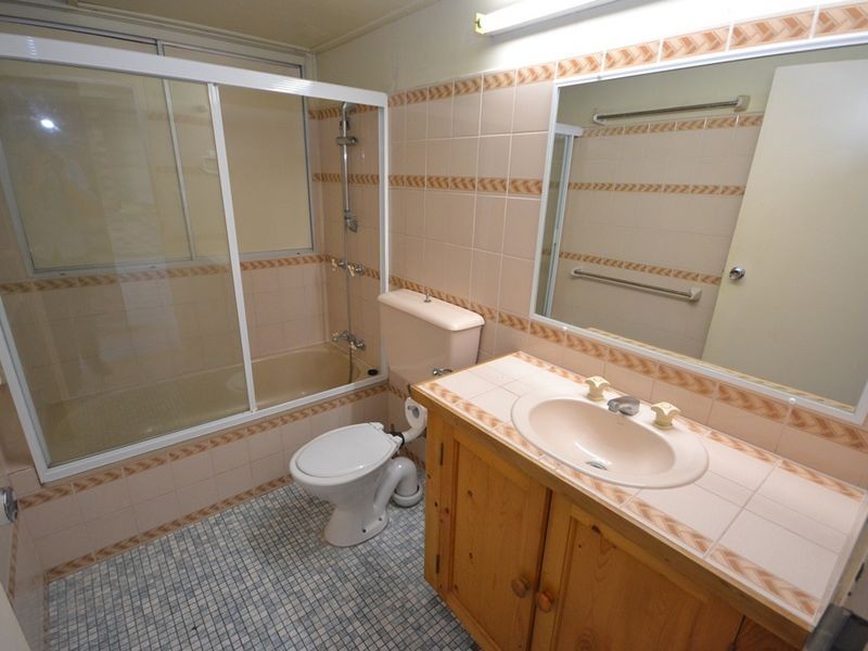 1/745 Logan Road, Greenslopes QLD 4120