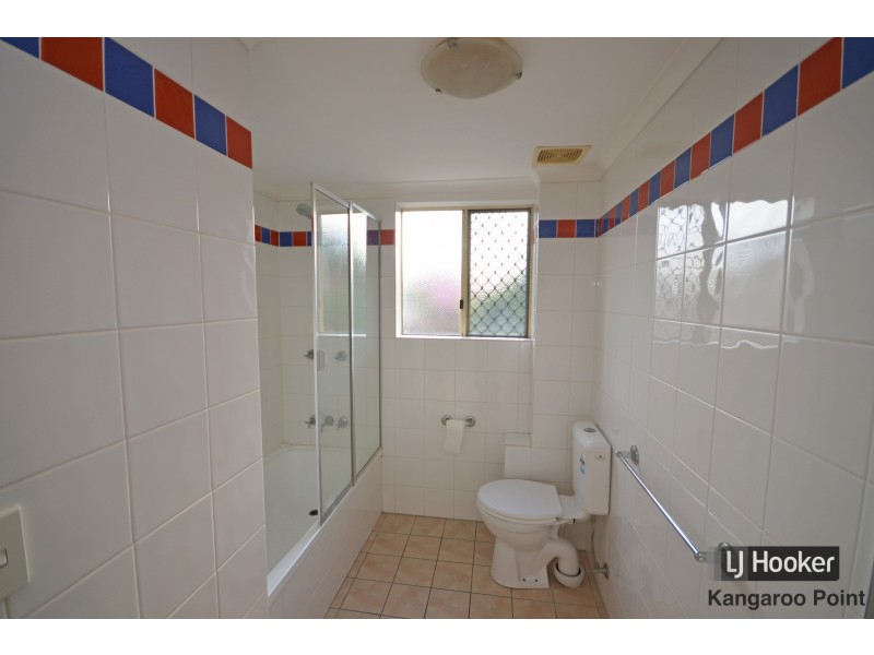 4/15 Rawlins Street, Kangaroo Point QLD 4169