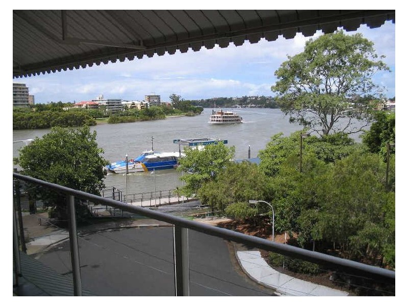 East Brisbane QLD 4169