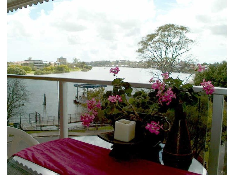 East Brisbane QLD 4169