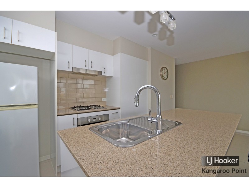 12/450 Main Street, Kangaroo Point QLD 4169