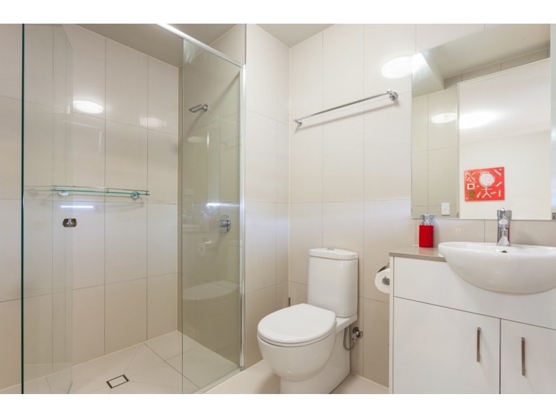 12/450 Main Street, Kangaroo Point QLD 4169