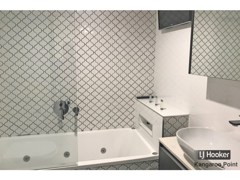 703A/68 Cordelia Street, South Brisbane QLD 4101