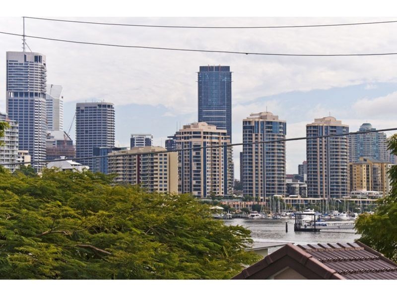 East Brisbane QLD 4169