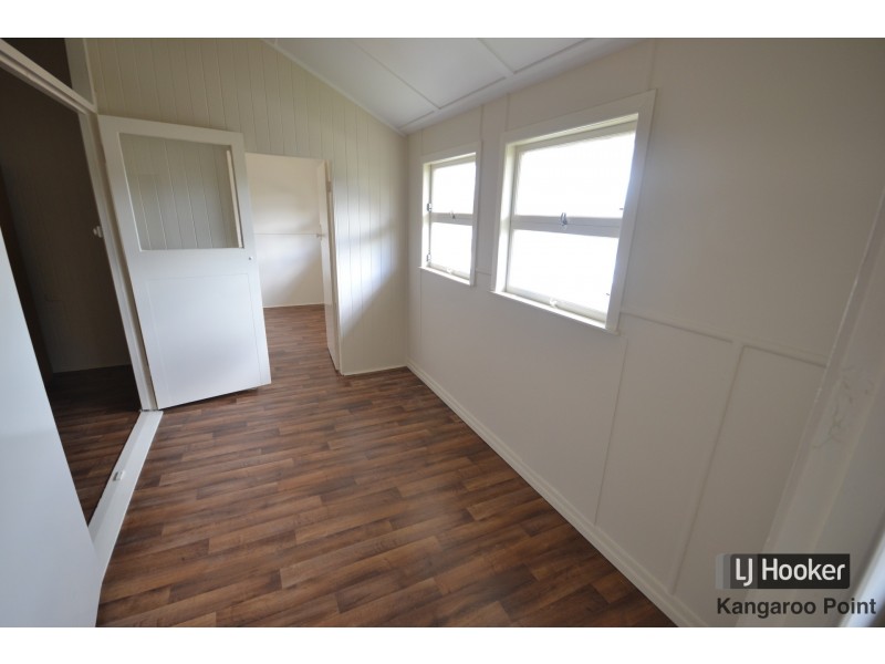 4/26 Lockhart Street, Woolloongabba QLD 4102