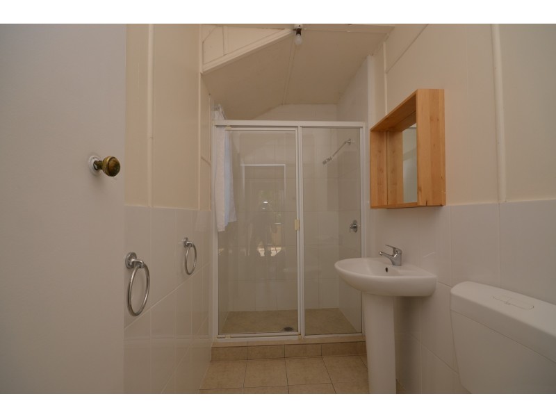 41 Walter Avenue, East Brisbane QLD 4169