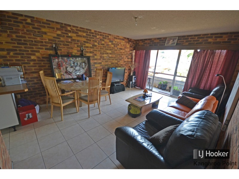 3/745 Logan Road, Greenslopes QLD 4120