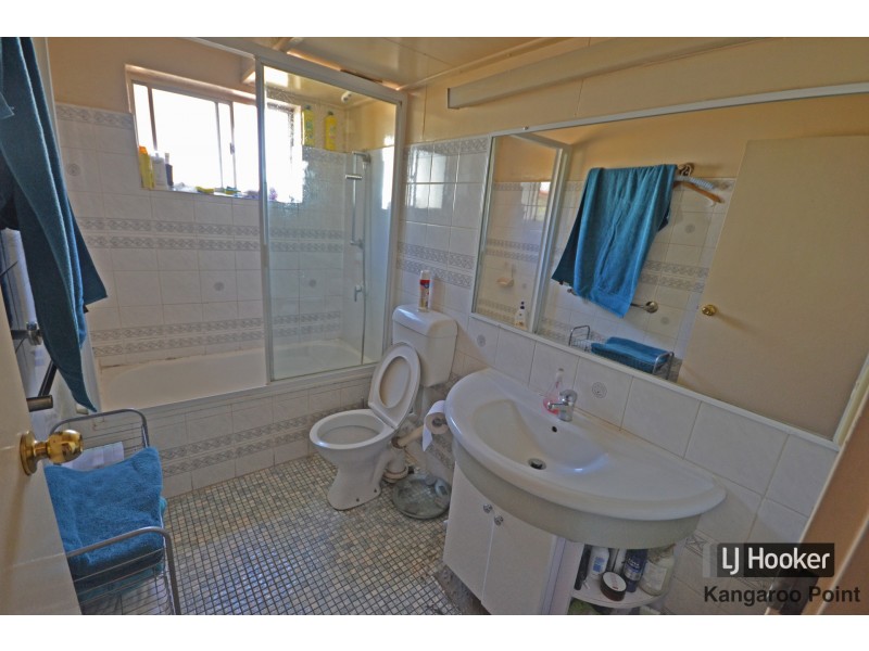 3/745 Logan Road, Greenslopes QLD 4120