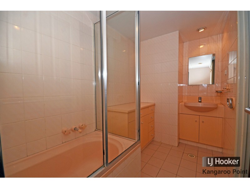 18/83 O’Connell Street, Kangaroo Point QLD 4169