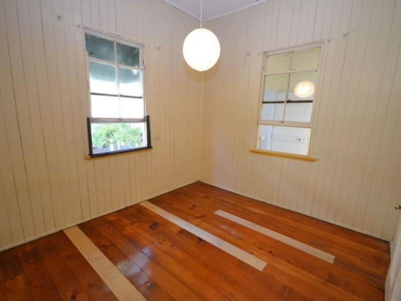 9 Duke Street, Kangaroo Point QLD 4169