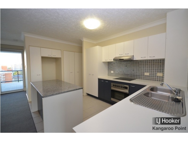 22/19 Thorn Street, Kangaroo Point QLD 4169