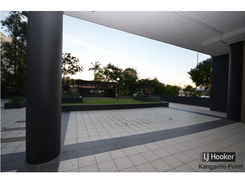 22/19 Thorn Street, Kangaroo Point QLD 4169