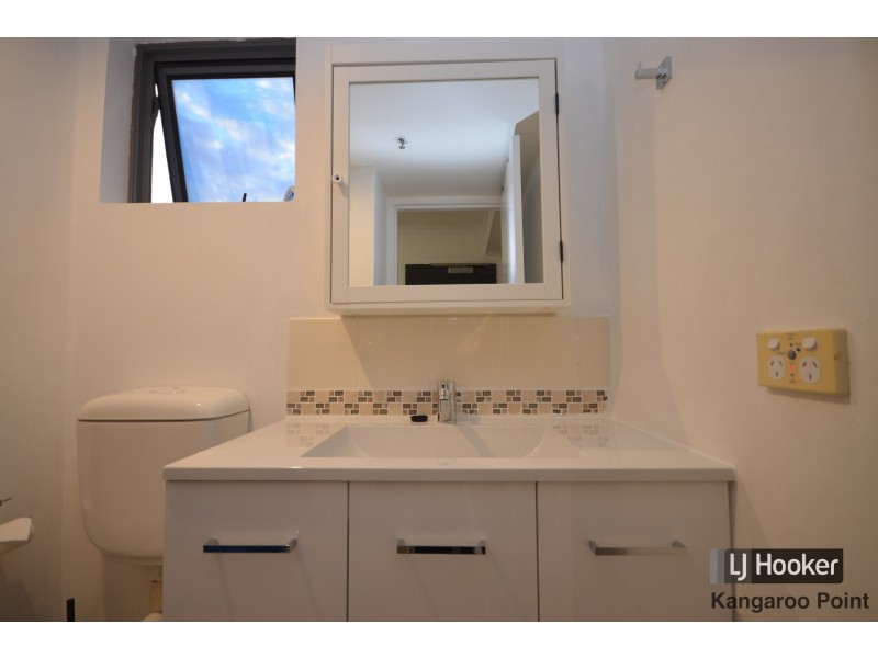 1011/9 Castlebar Street, Kangaroo Point QLD 4169