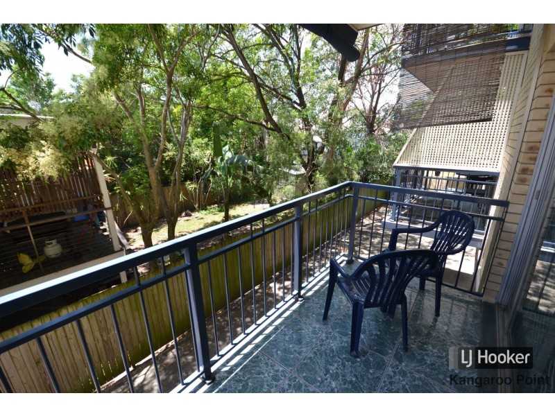 2/143 Baines Street, Kangaroo Point QLD 4169