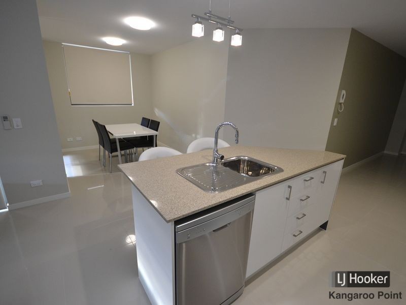 9/450 Main Street, Kangaroo Point QLD 4169